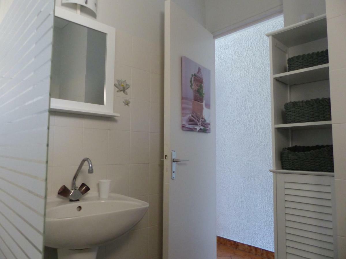 Apartment Meuble Aux Sablettes Sur